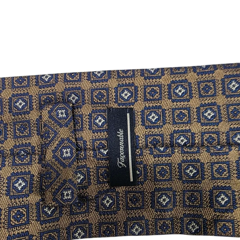 Faconnable Silk Mens Geometric Pattern Necktie‎ Brown Blue Luxury Designer